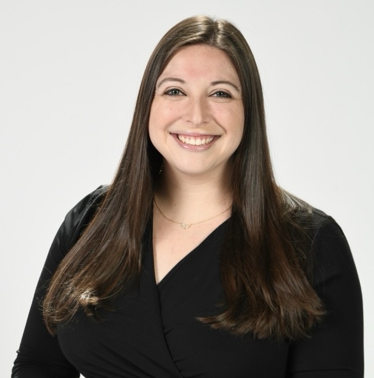 Headshot of Lexi Shipon, Member
